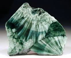 Seraphinite