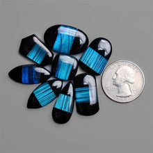 Blue Labradorite Inlay in Black Onyx