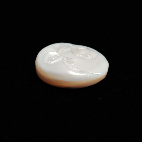 Mother Of Pearl Star Moonface Carving