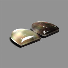 Tahitian Mother Of Pearl And Quartz Doublet Lot