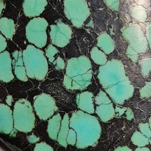 Spider Web Hubei Turquoise Cabochon
