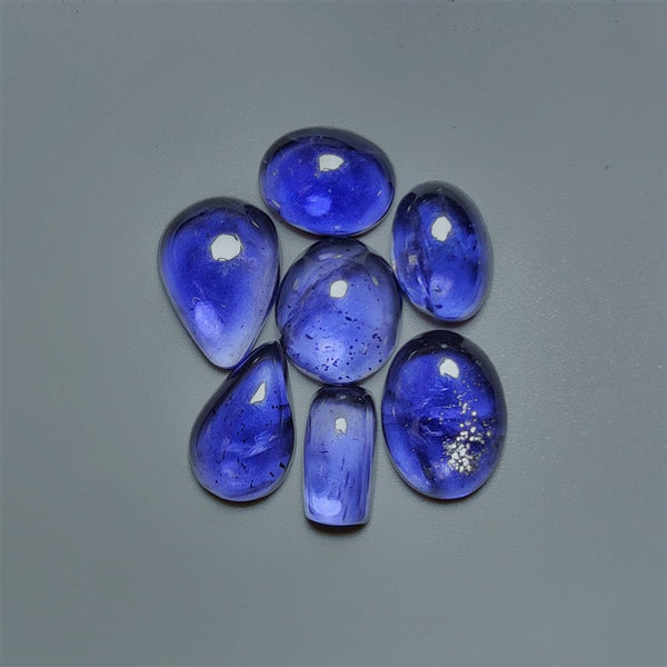 Gemmy Iolite Cabochon Smalls Lot