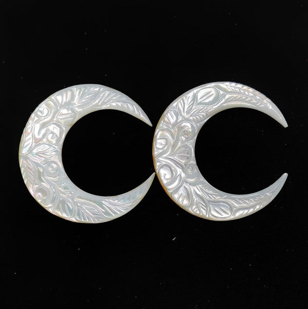 Mughal Carved Mother Of Pearl Crescents Lot