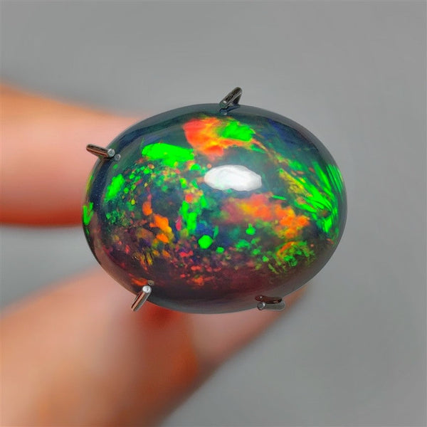 Dark Ethiopian Opal (Smoked)