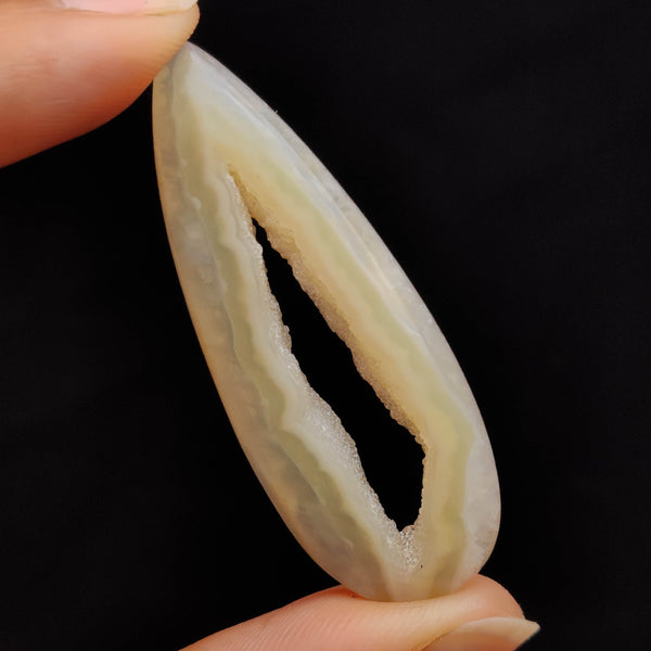 Chalcedony With Druzy Pocket